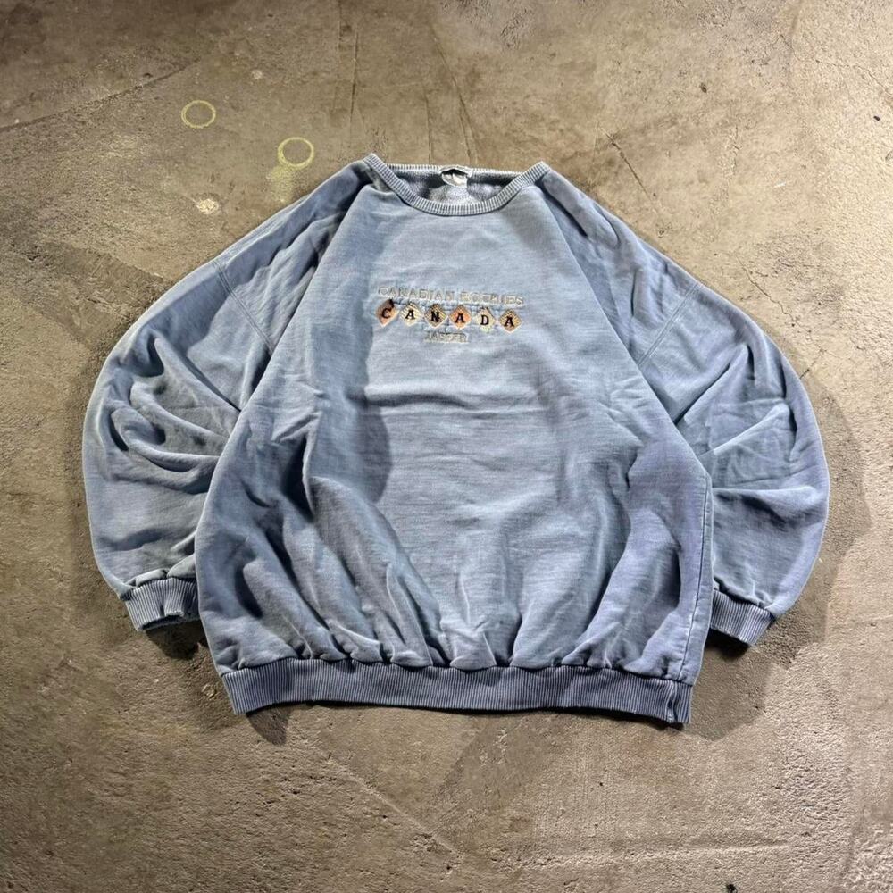Vintage 90’s Canadian Rockies Crewneck Sweatshirt